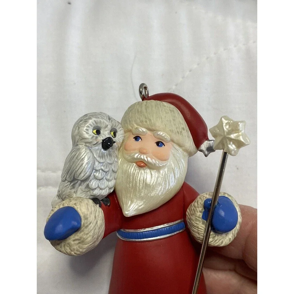 2011 Hallmark Keepsake Ornament 3rd in A Visit From Santa Series Owl